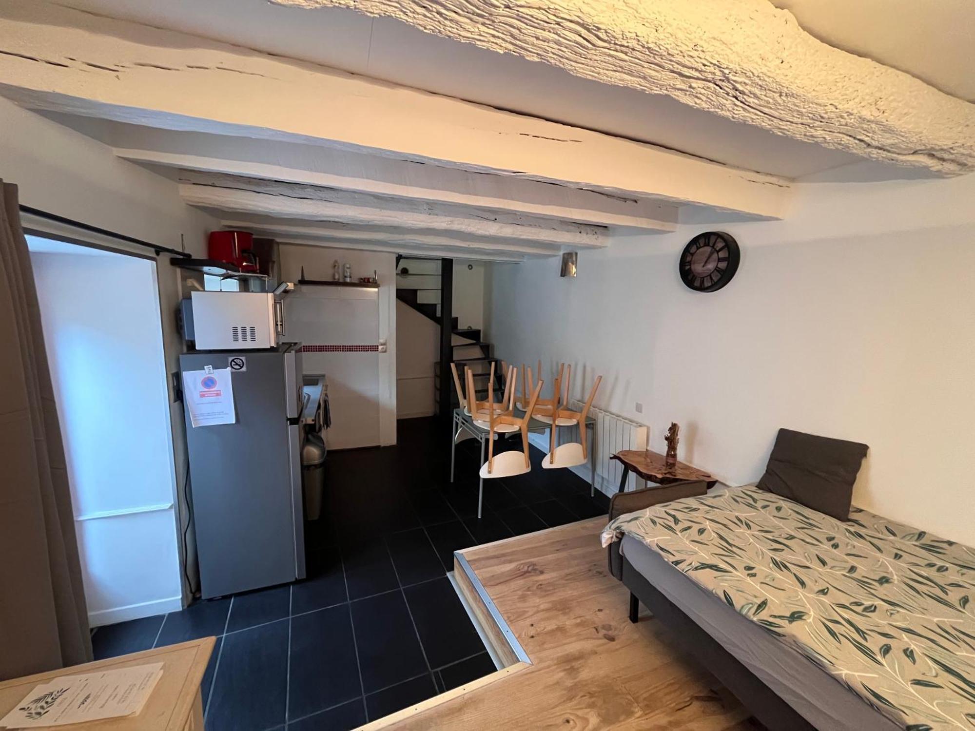 Gite Maisonnette- Et A Cote Coule Une Riviere Josselin Zewnętrze zdjęcie